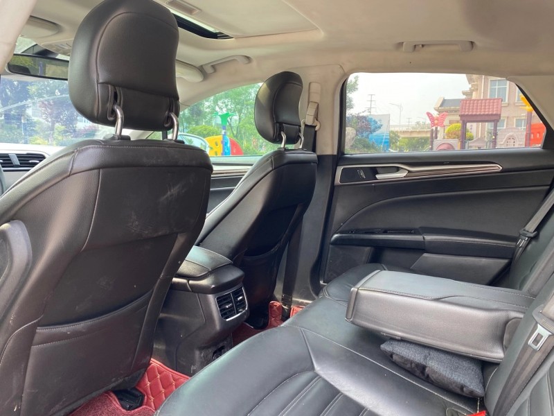 青岛16年福特蒙迪欧5