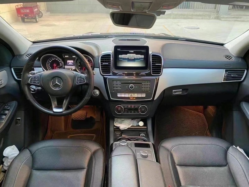 保定16年奔驰GLE4