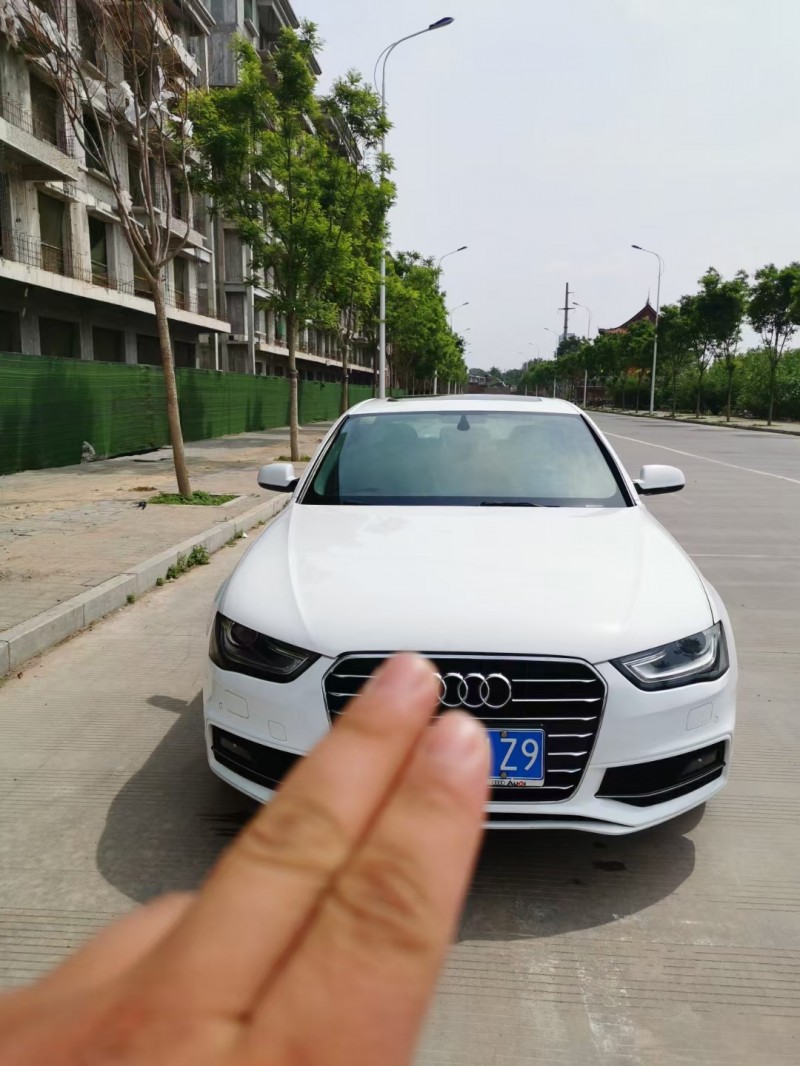 邢台16年奥迪A4L9