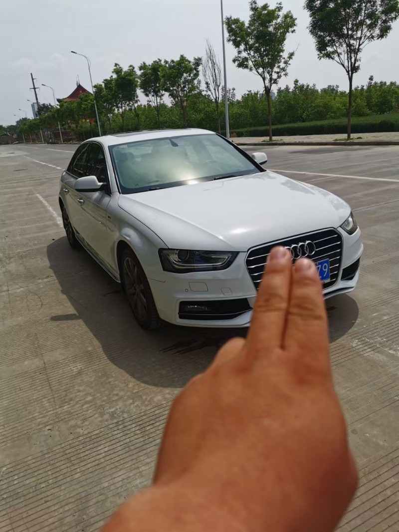 邢台16年奥迪A4L8