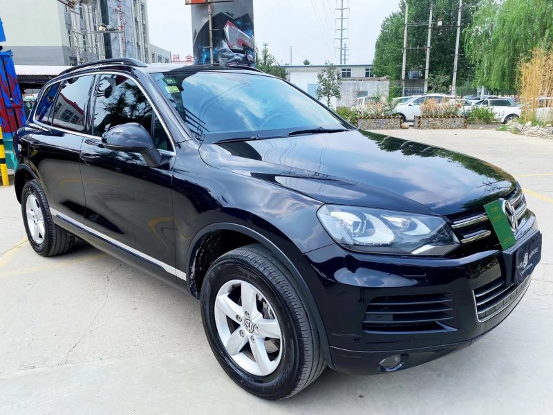 保定13年大众途锐3