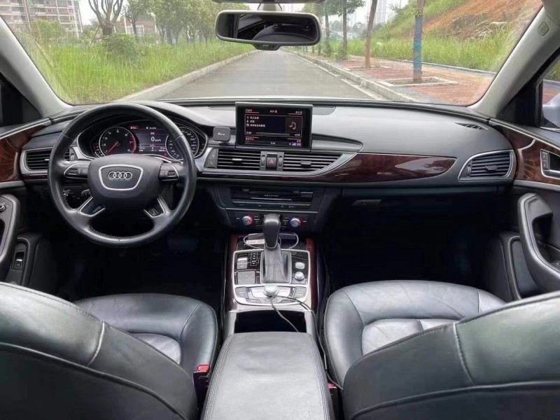 深圳17年奥迪A6L4