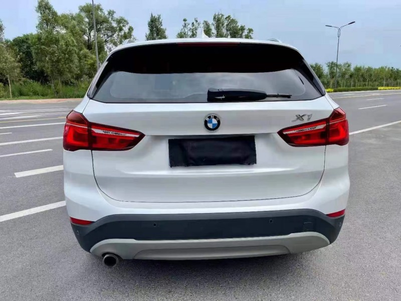 益阳17年宝马X19