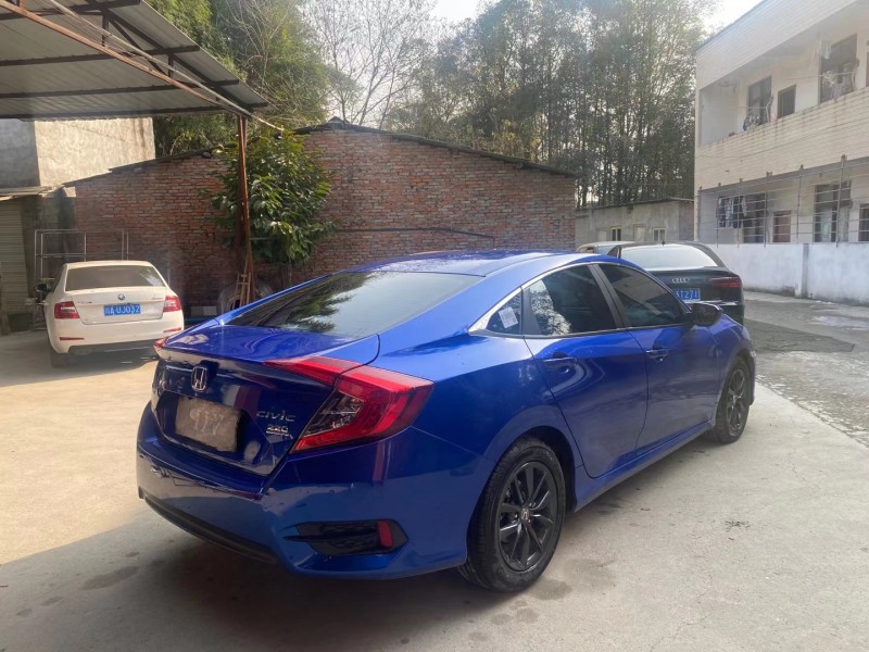 成都20年本田思域7