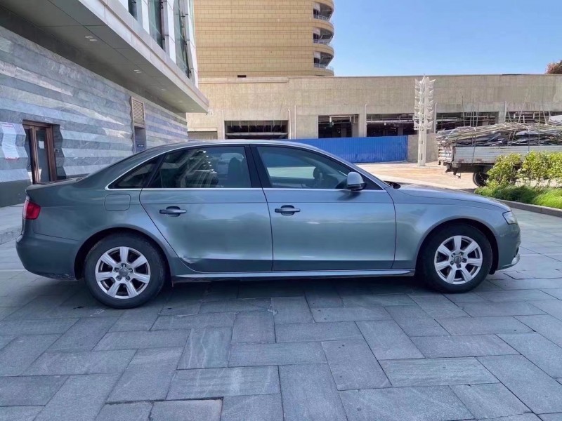 潍坊12年奥迪A4L9