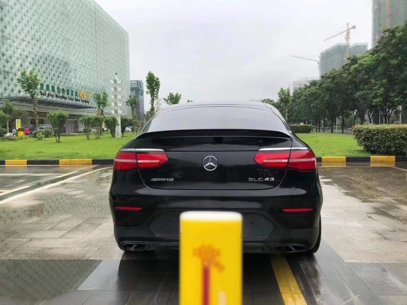 武汉18年奔驰GLC AMG8