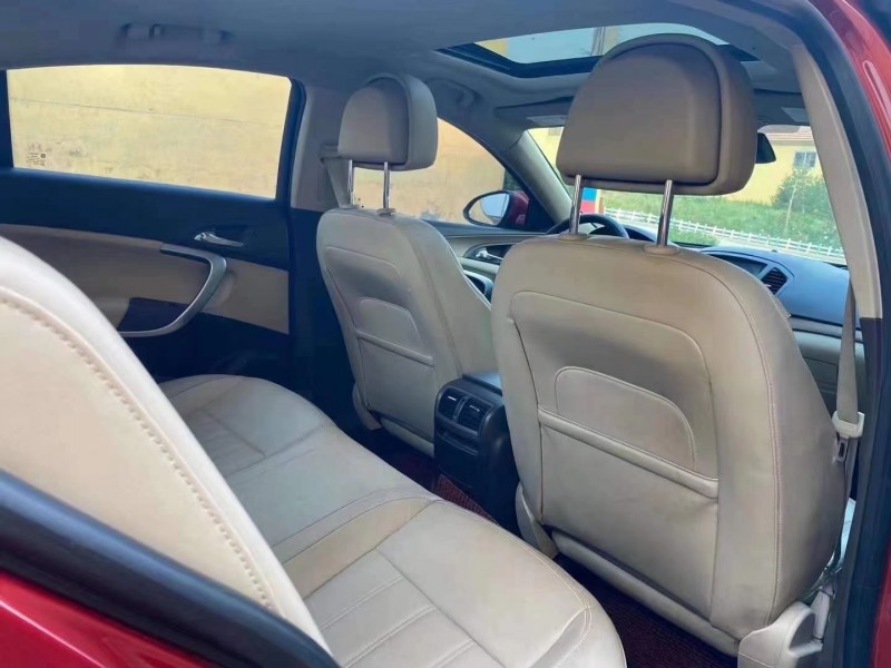 潍坊12年别克君威7