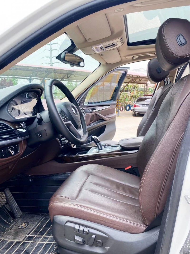 保定14年宝马X54