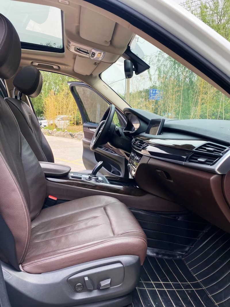 保定14年宝马X55