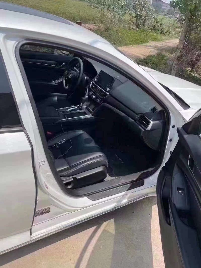 济宁18年本田英诗派3