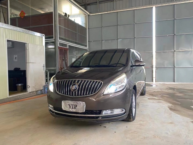 保定14年别克GL86