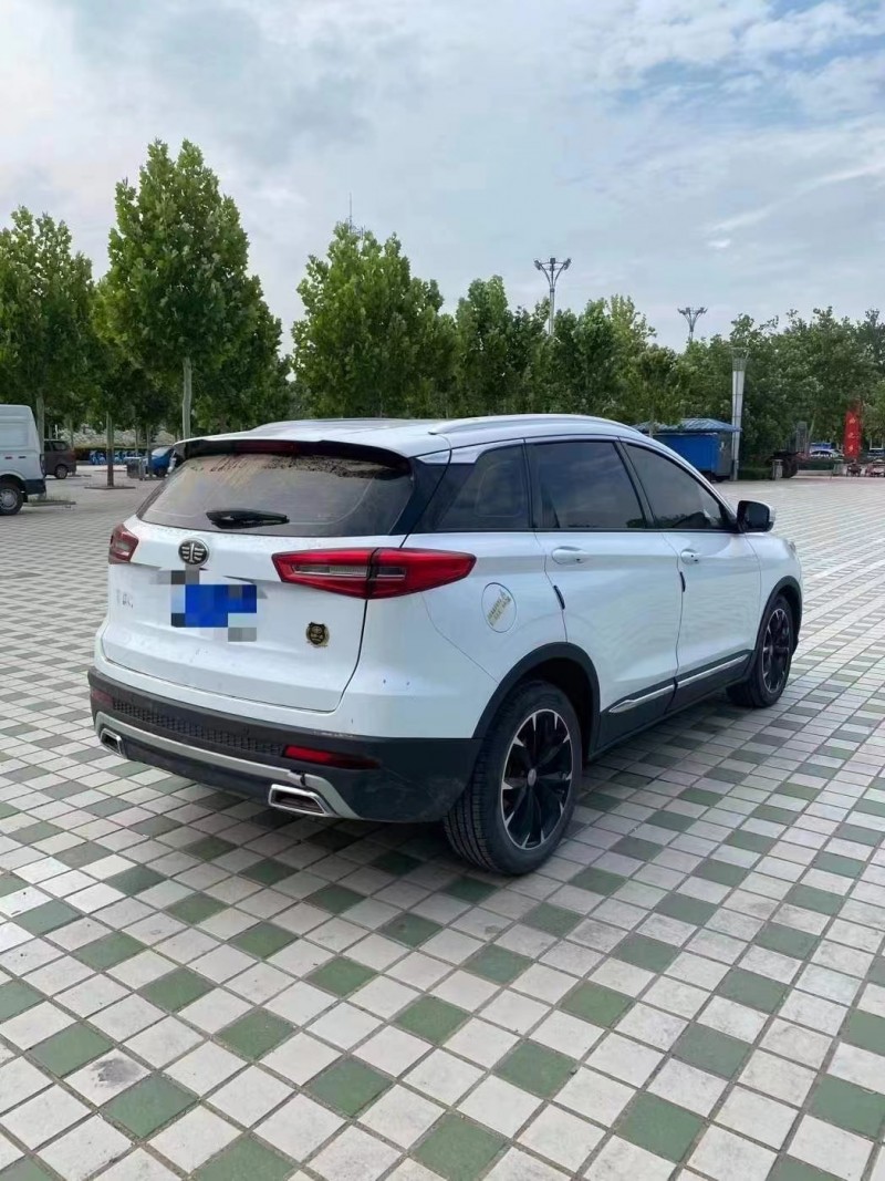 濟南19年一汽森雅R97