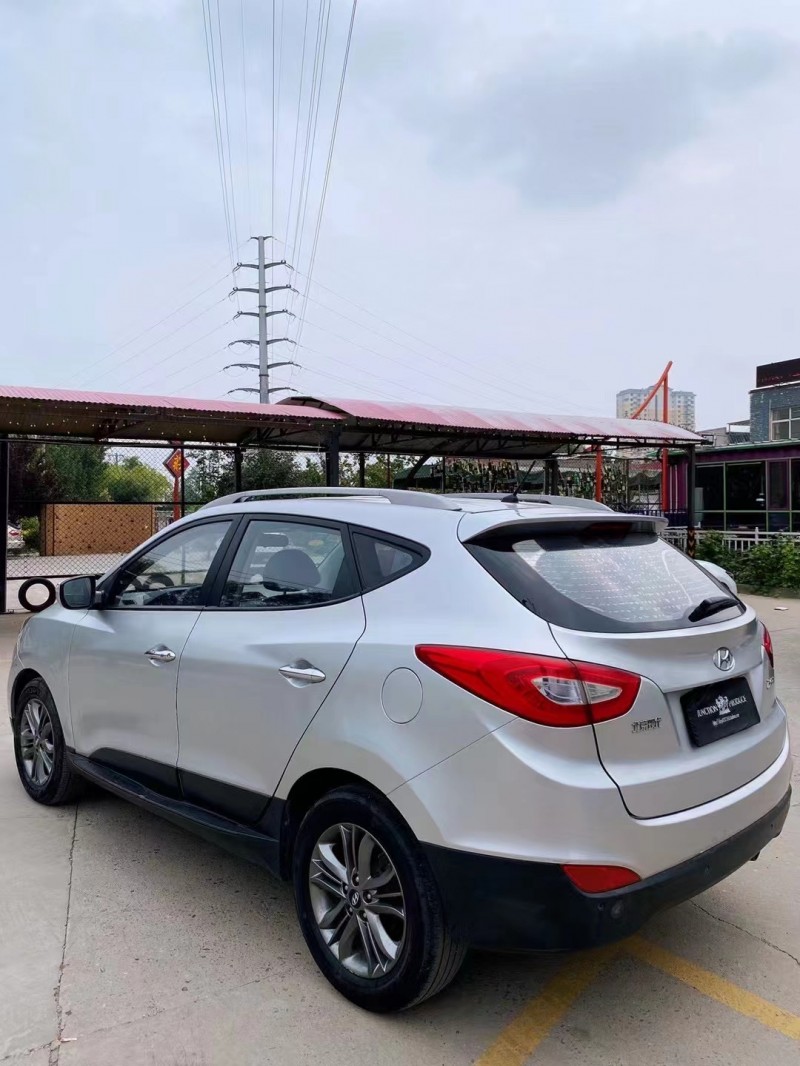 保定17年现代ix353