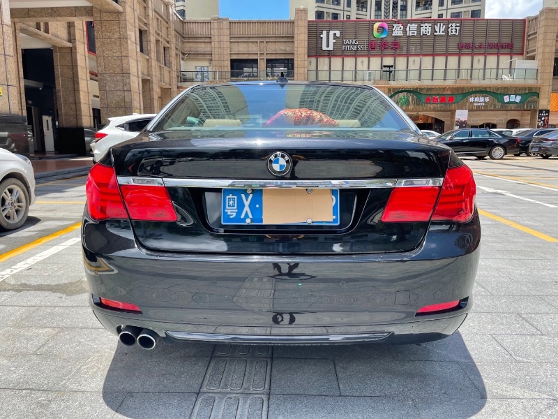 佛山12年宝马7系1