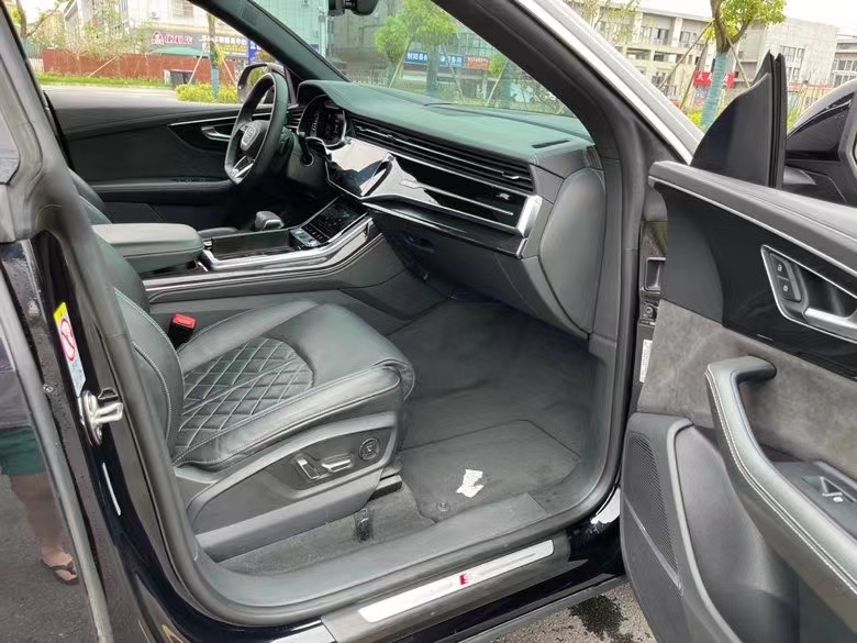 盐城19年奥迪Q87