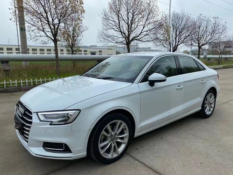 盐城19年奥迪A33