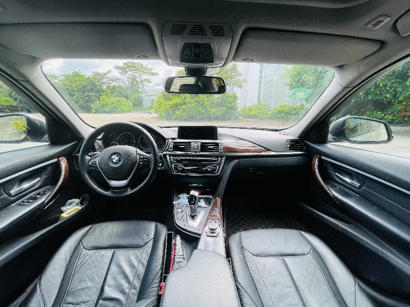 深圳13年宝马3系4