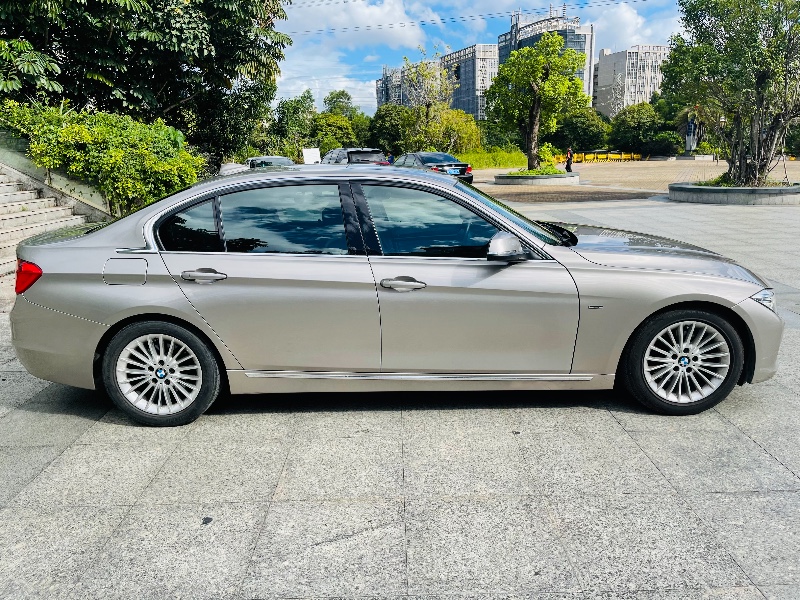 深圳13年宝马3系2