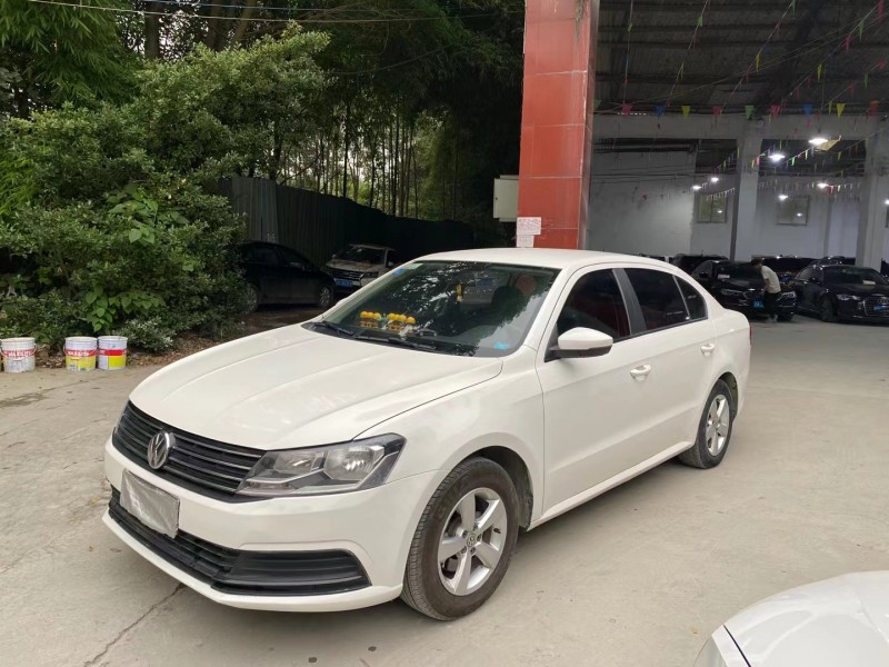 成都16年大众朗逸3