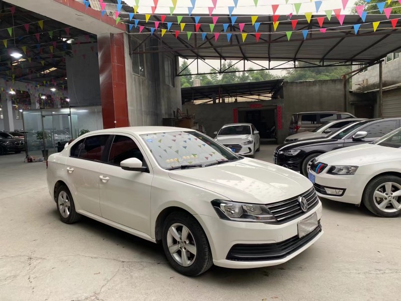 成都16年大众朗逸2