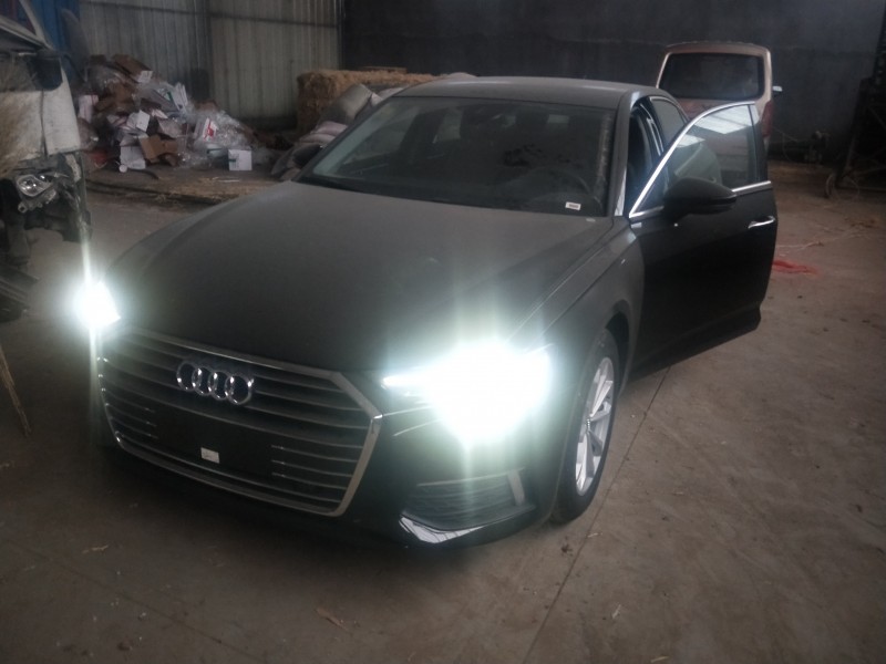 青岛21年奥迪A6L6