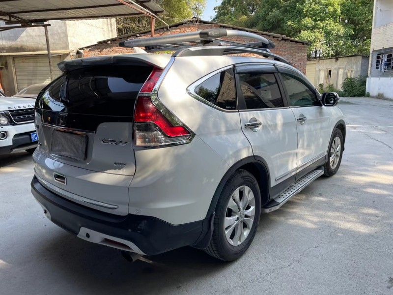 成都14年本田CR-V8
