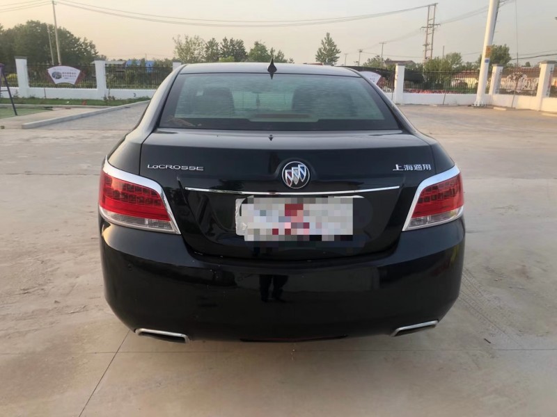 徐州11年别克君越9