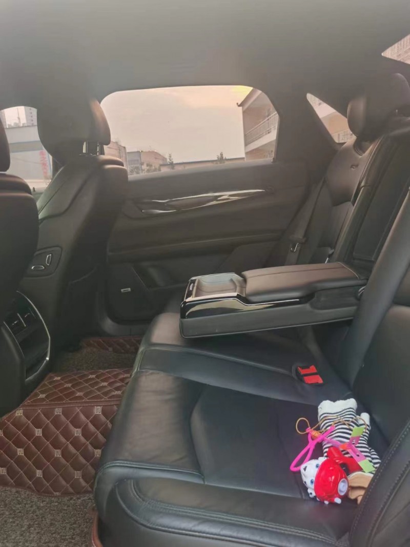 保定17年凯迪拉克CT62