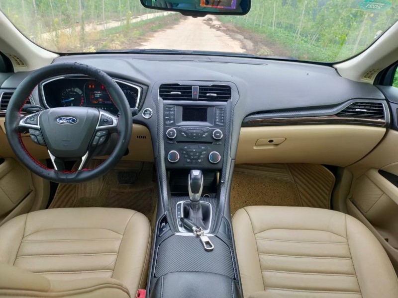 徐州14年福特蒙迪欧8