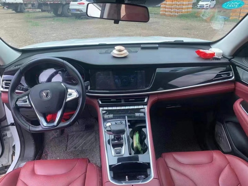 柳州19年長安汽車CS858