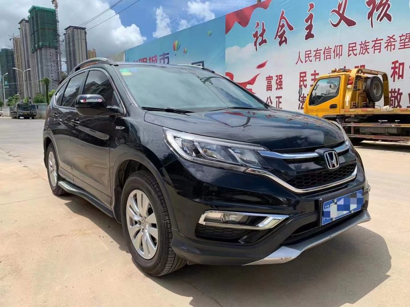 廈門17年本田CR-V9