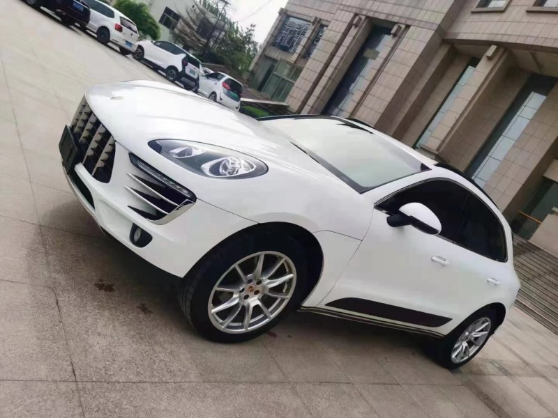 潍坊15年保时捷Macan5