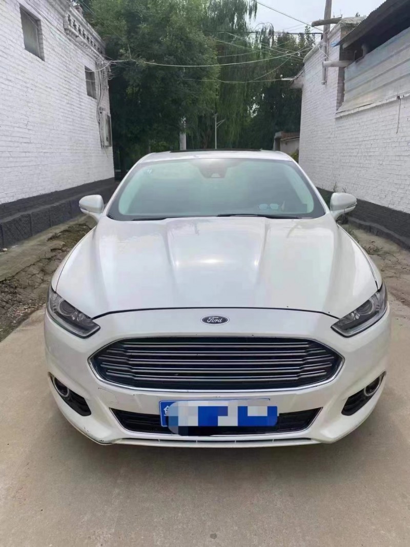 济宁14年福特蒙迪欧1