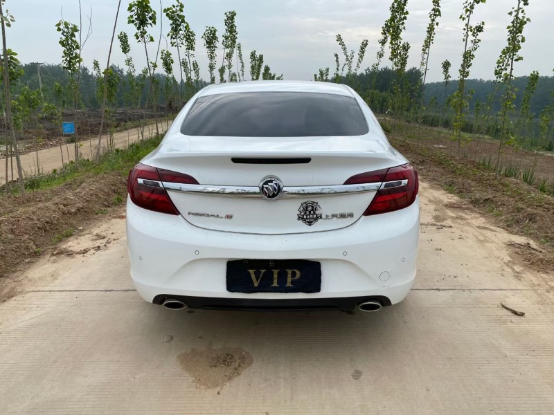 徐州17年别克君威4