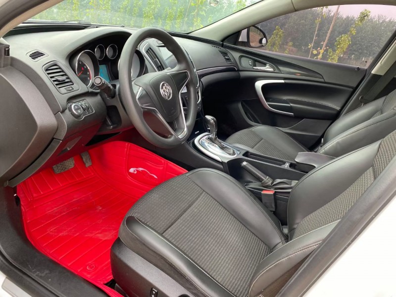 徐州17年别克君威9