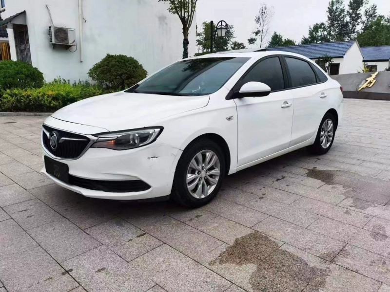 徐州18年别克英朗2