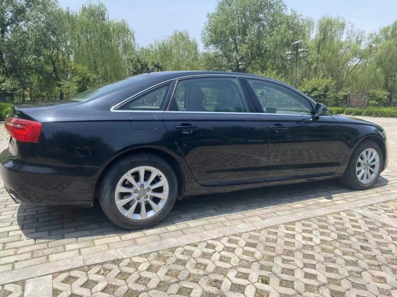 泰安13年奧迪A6L3