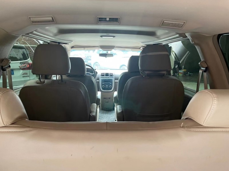 成都16年别克GL87