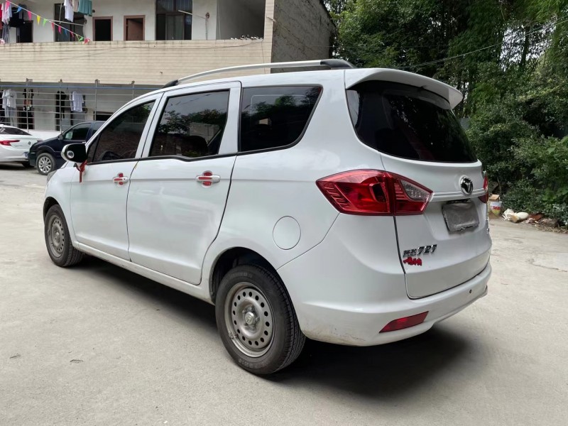 成都19年北汽制造锐铃1