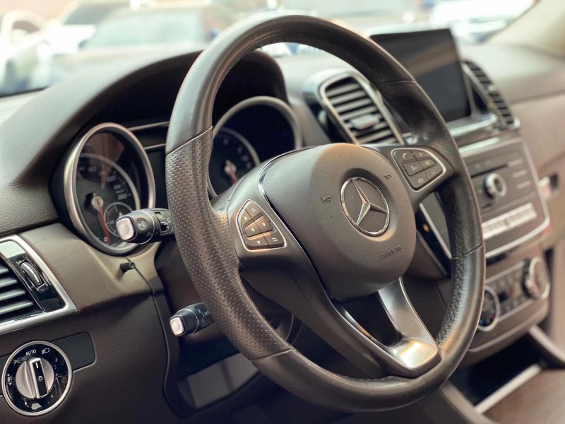 济宁15年奔驰GLE4