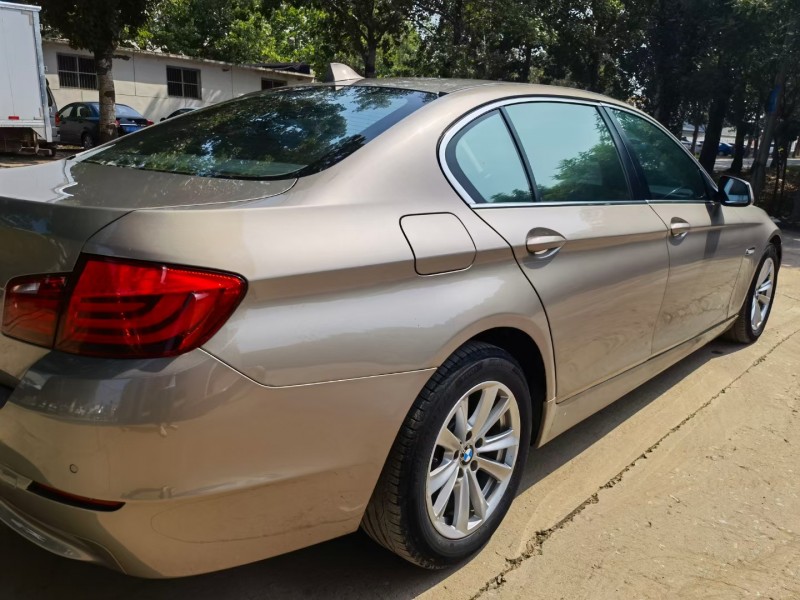 保定11年宝马5系5