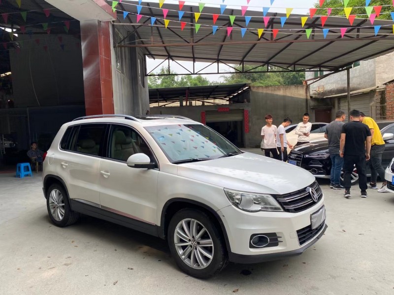 成都13年大众途观7