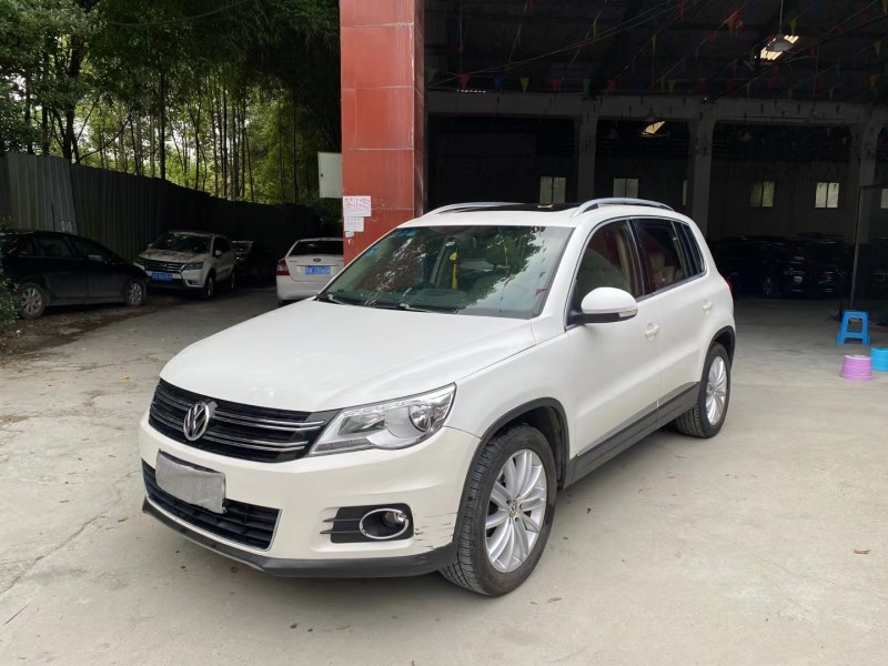 成都13年大众途观8