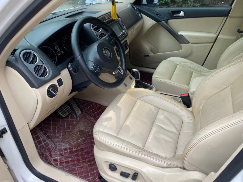 成都13年大众途观6