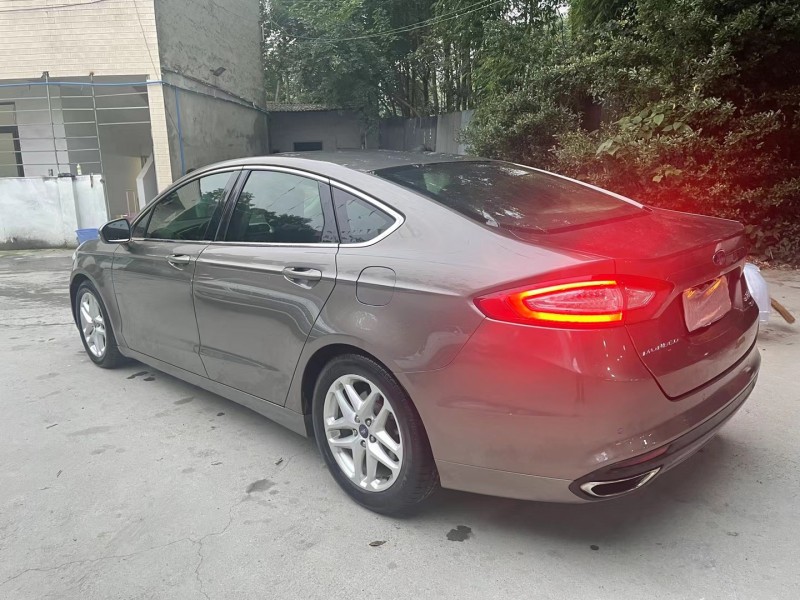 成都14年福特蒙迪欧7