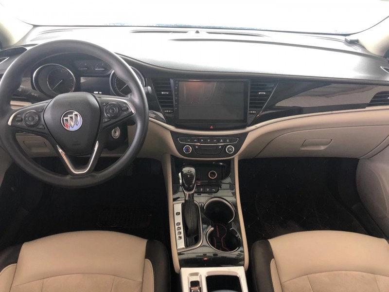 潍坊16年别克威朗6