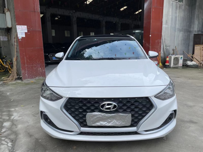 成都20年现代悦动1