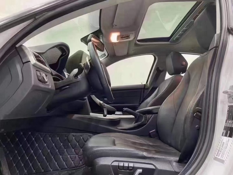 成都16年宝马4系3