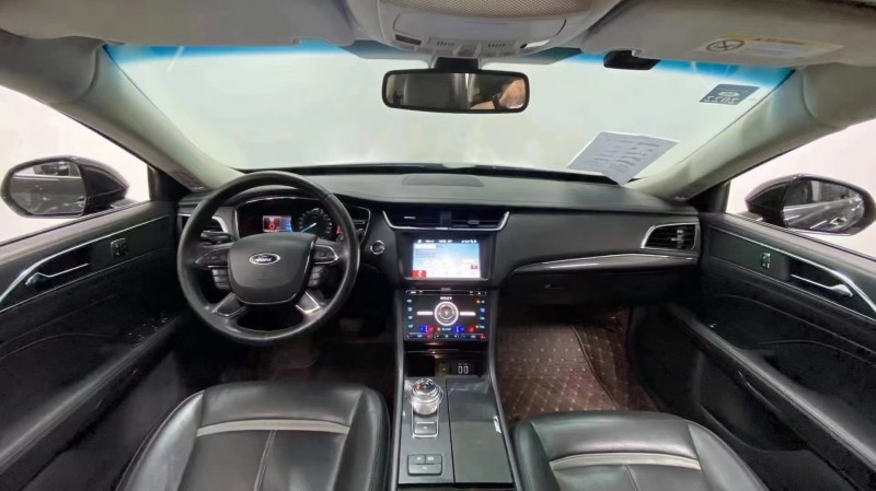 成都18年福特金牛座4