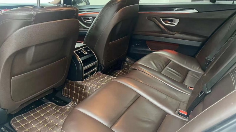 成都17年宝马5系5